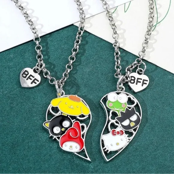 Sanrio Hello Kitty & Friends BFF 2 PC Heart Necklace Set - Picture 3 of 8